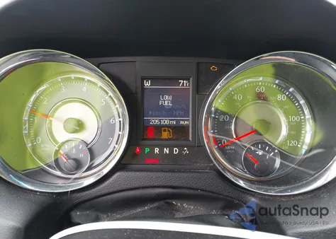 2013 Chrysler Town & Country Touring z USA, uszkodzony, nr VIN 2C4RC1BG8DR573626